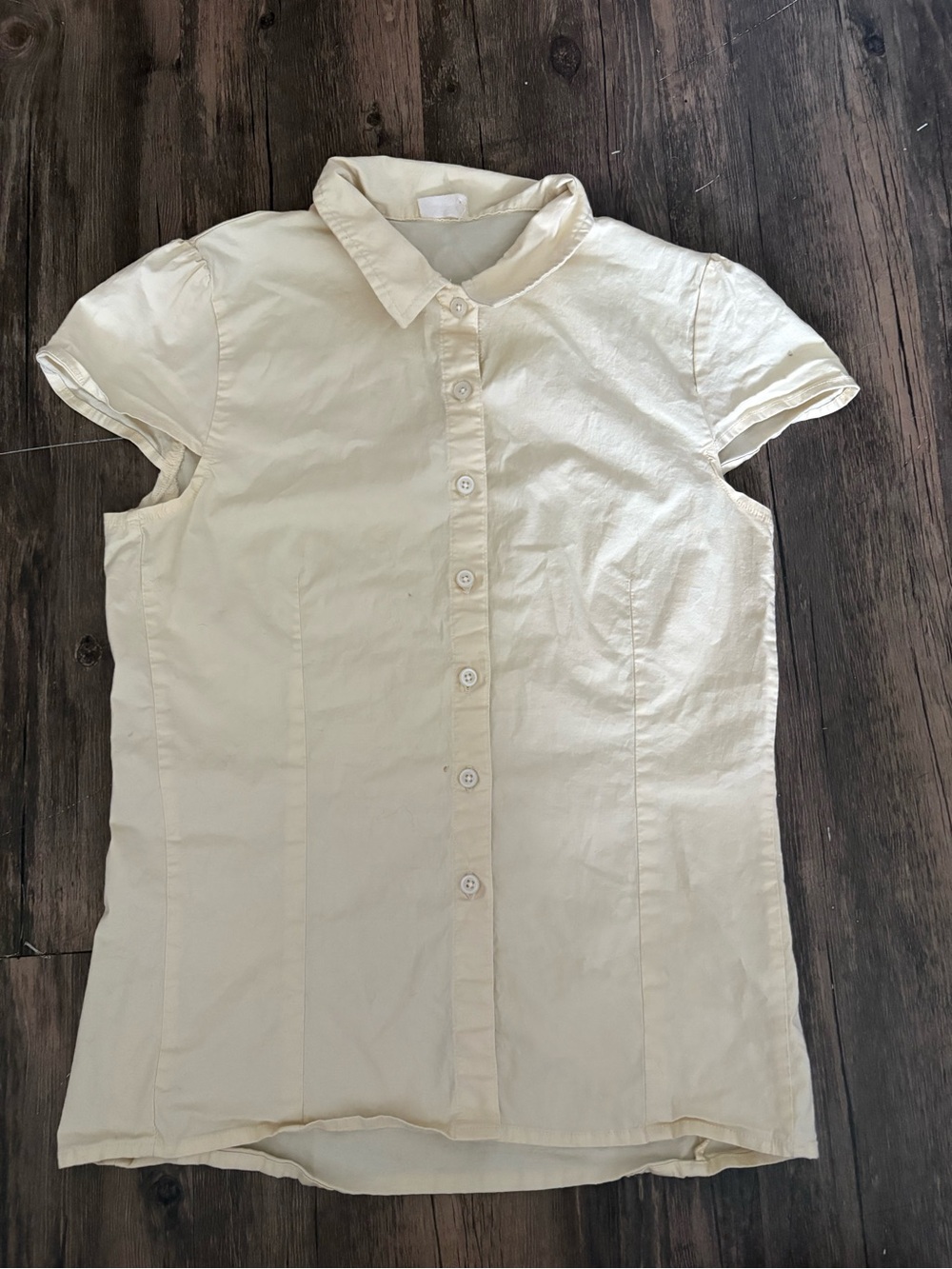 Brandy Melville Cream Short Sleeve Button-Up Shirt